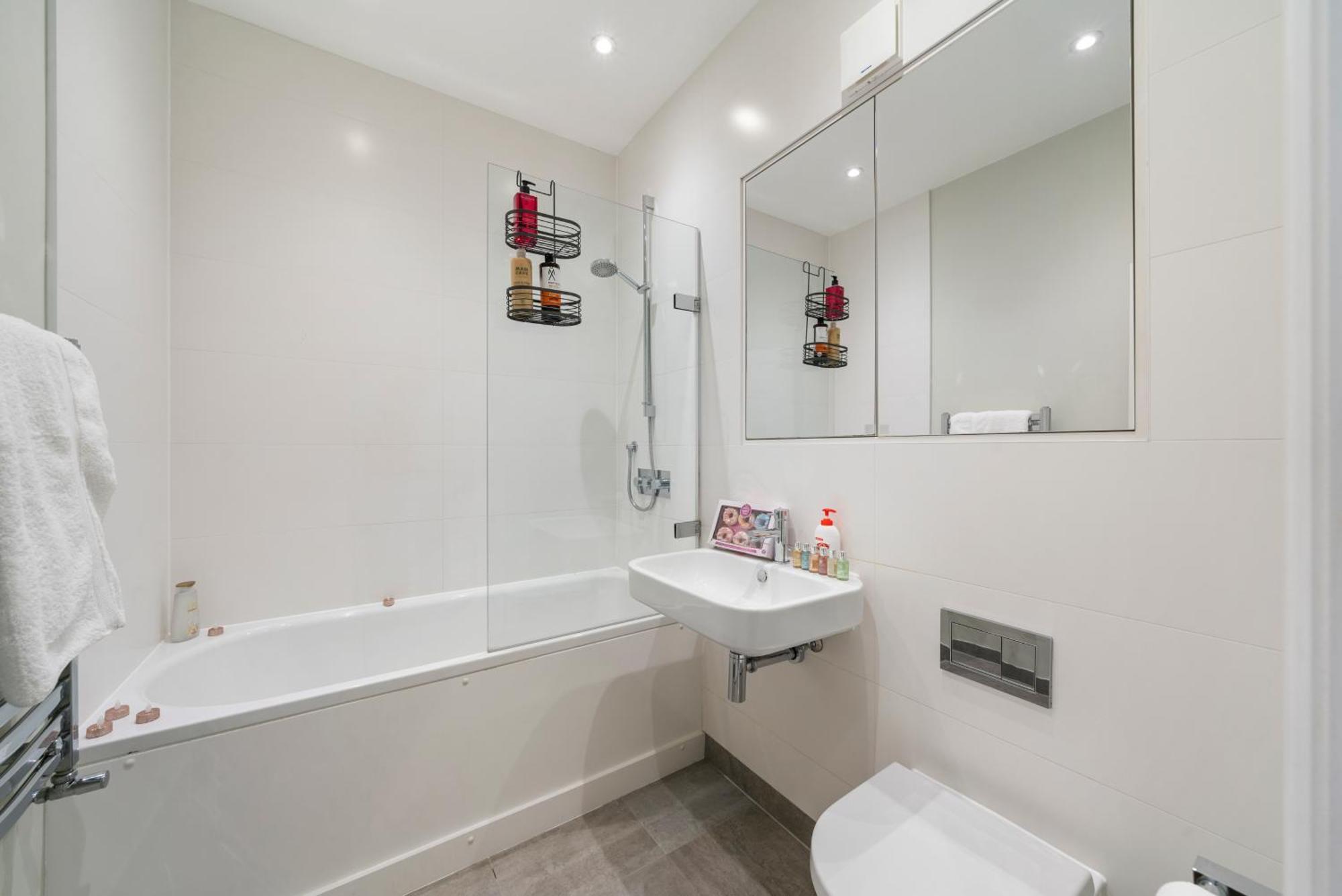 Chic 2 Bed Maisonette In Mayfair 32A London Eksteriør bilde
