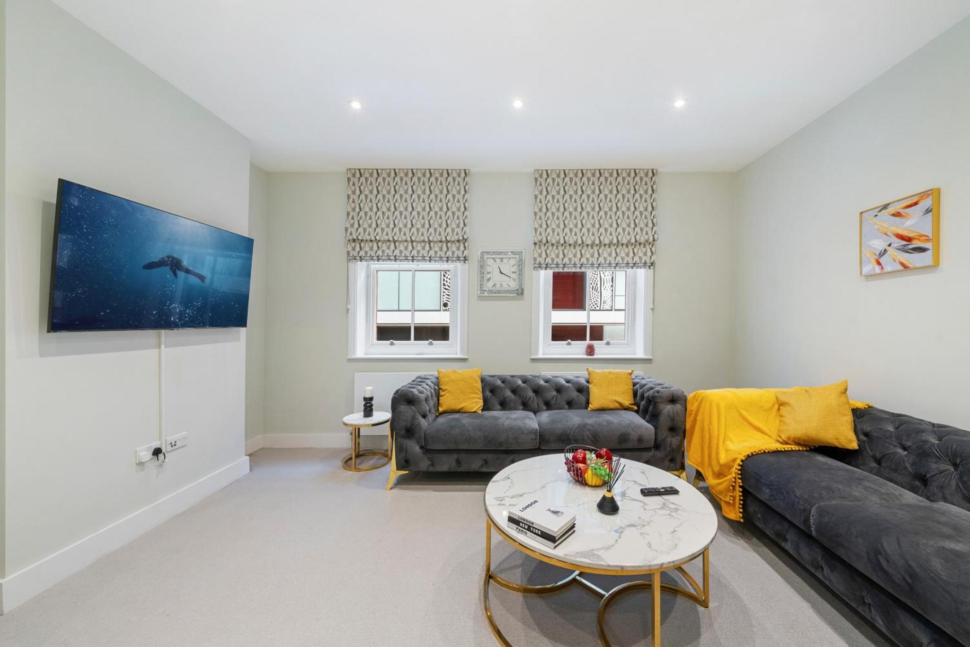 Chic 2 Bed Maisonette In Mayfair 32A London Eksteriør bilde